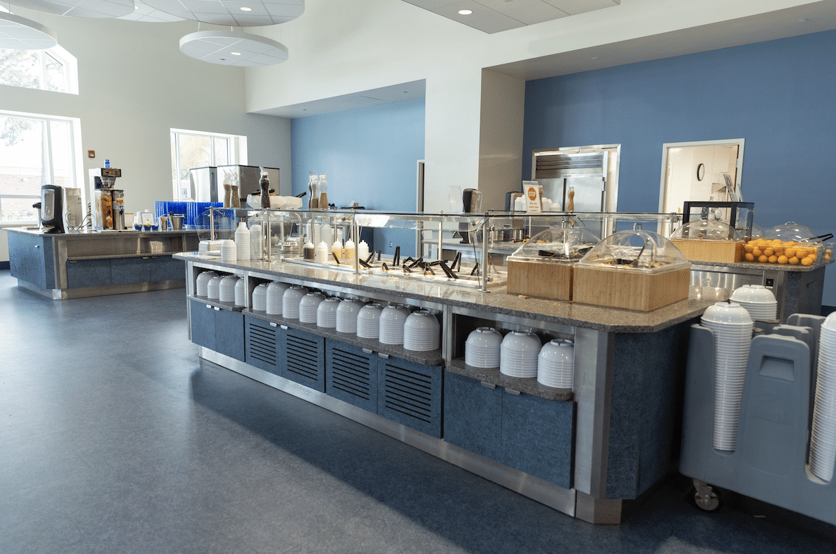 HRA dining hall serving line