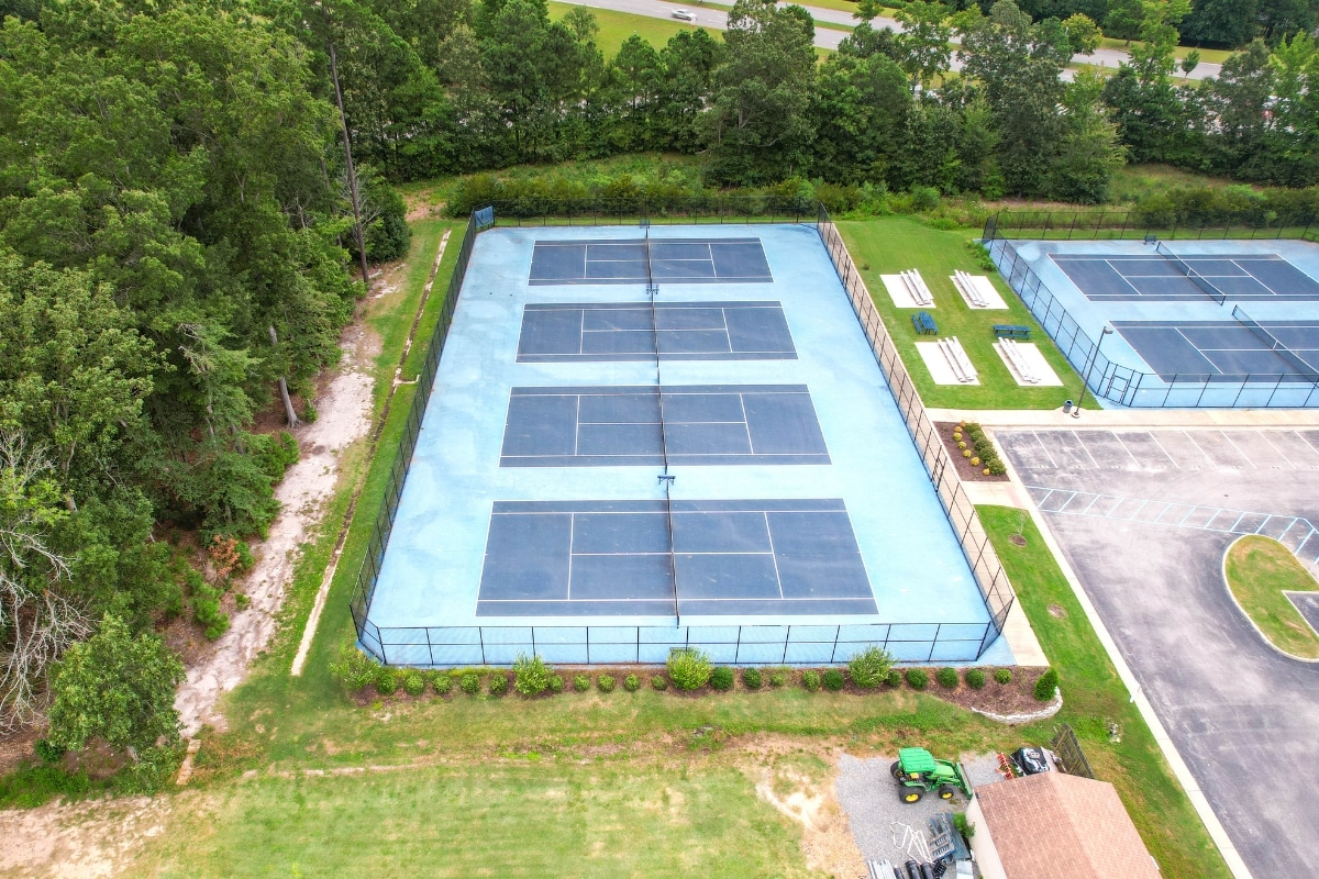 hra tennis court