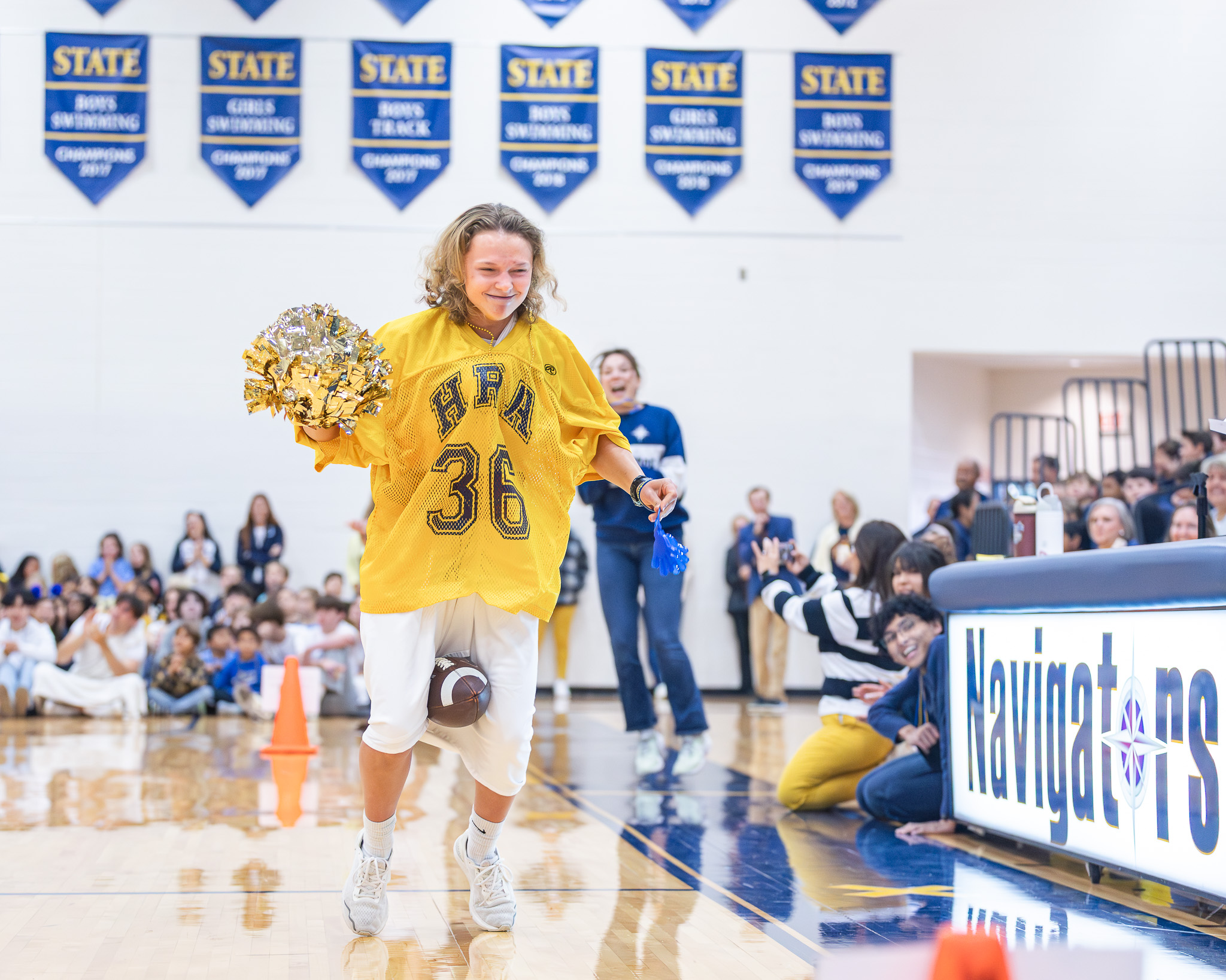 HRA sailor Josie Brindley '26 competes in the relay race at the 2025 Homecoming pep rally