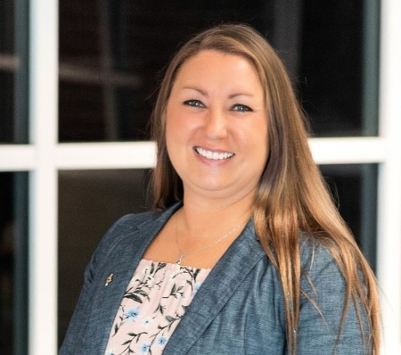 HRA Lower School science enrichment and computer teacher Tiffany Brakefield