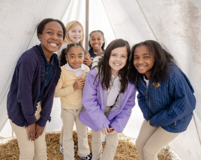 HRA fourth graders in a tent at the American Revolution Museum at Yorktown