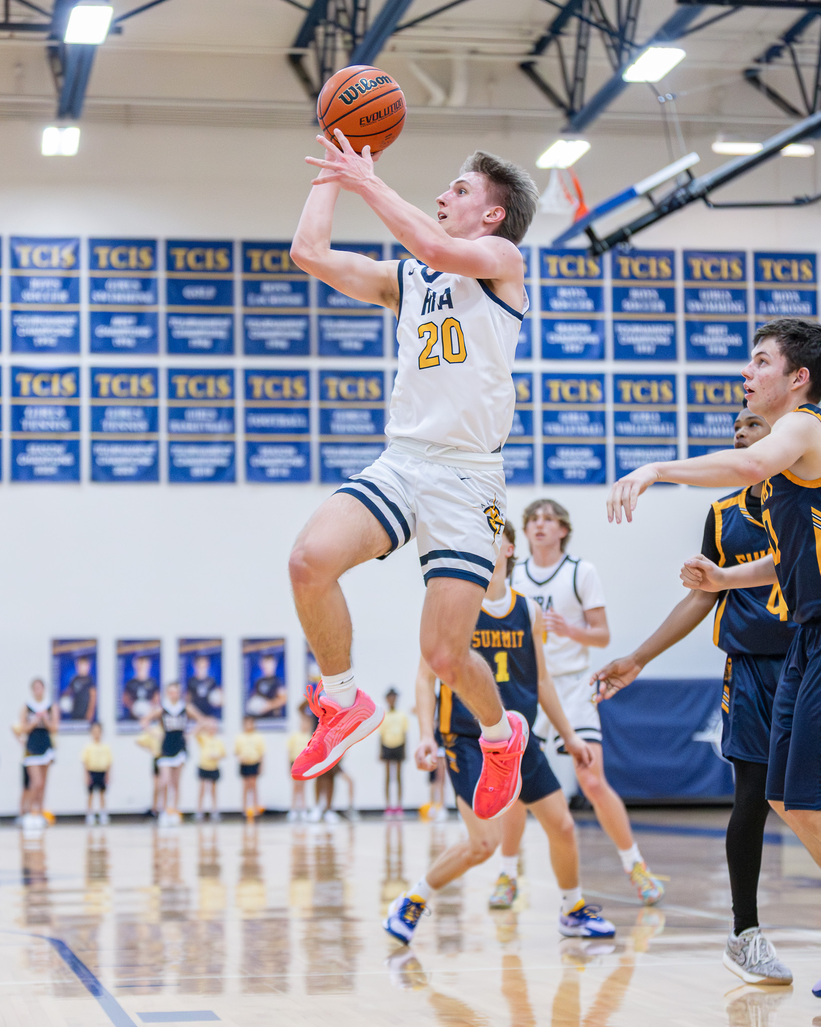 HRA varsity boys basketball player Graham Hutchens '27