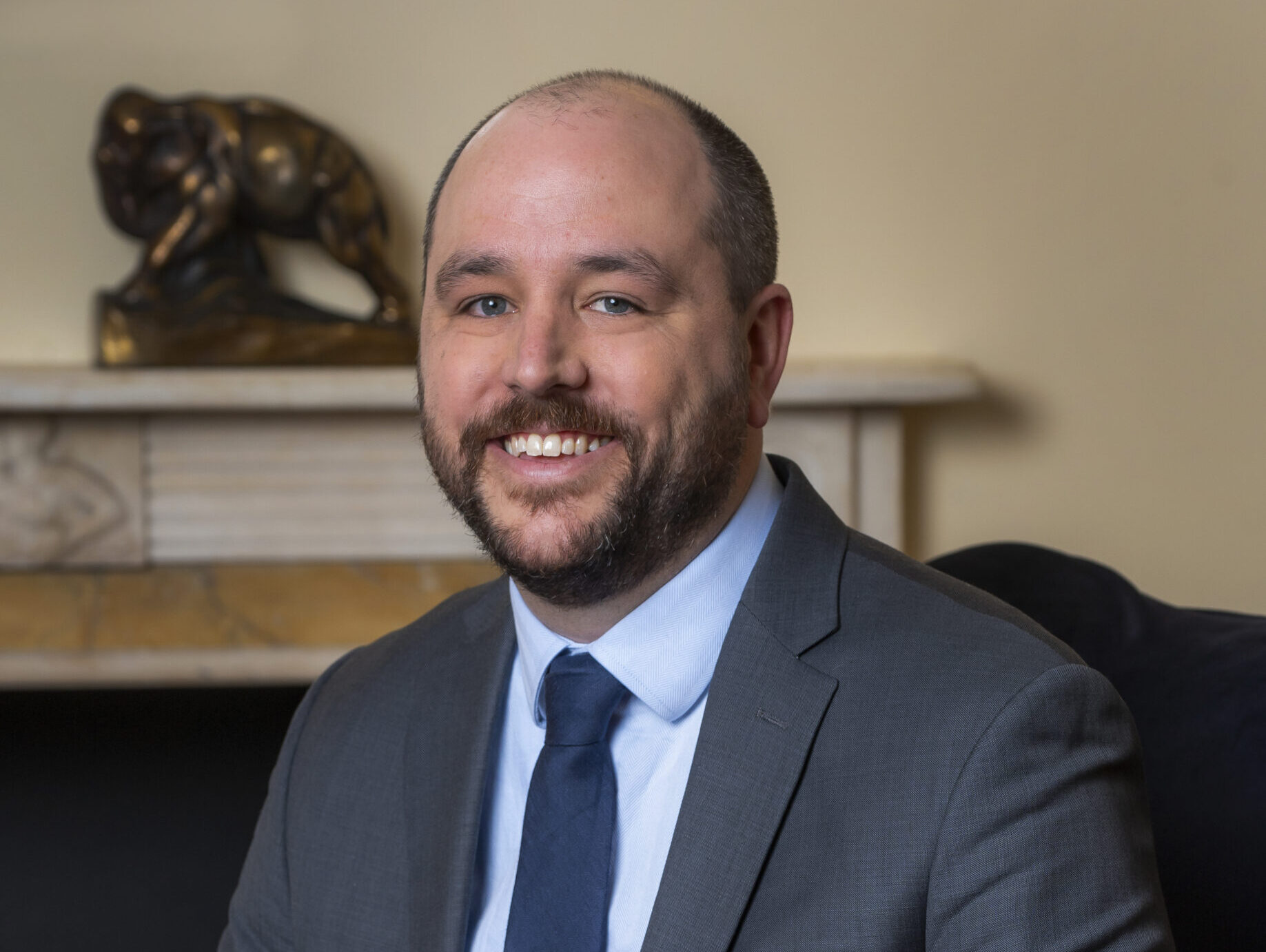 Ken Burns HRA alumnus and documentary filmmaker David Schmidt '05